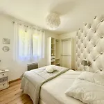 Caporizon -villa Pommier-6 Personnes-terrasse-jardin *